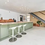 Spectacular Casa Negra Villa *