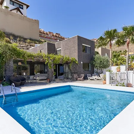 Spectacular Casa Negra Villa